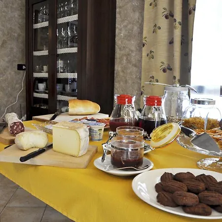 Couette-café Agriturismo Revello La Morra